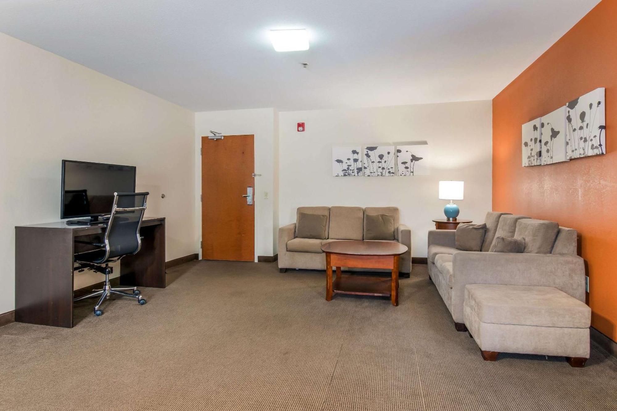 Sleep Inn & Suites Ronks Bagian luar foto